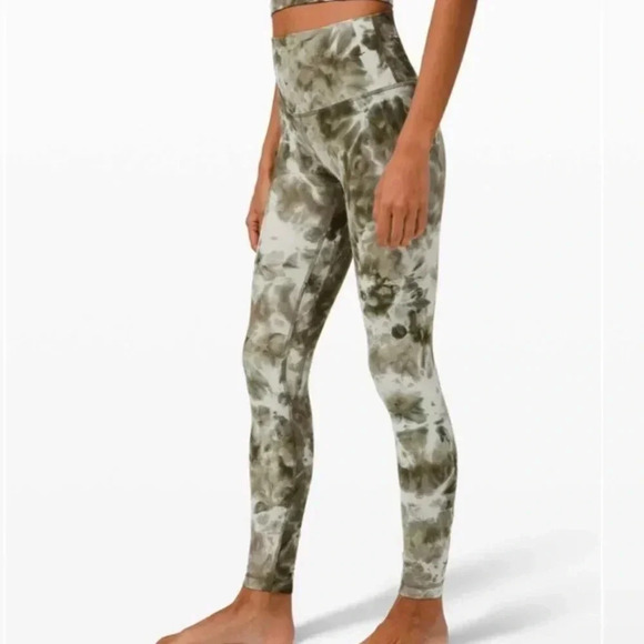 Lululemon Align Pant 28" *Diamond DyeDiamond Dye Light Sage Army Green size 2 - Picture 5 of 6